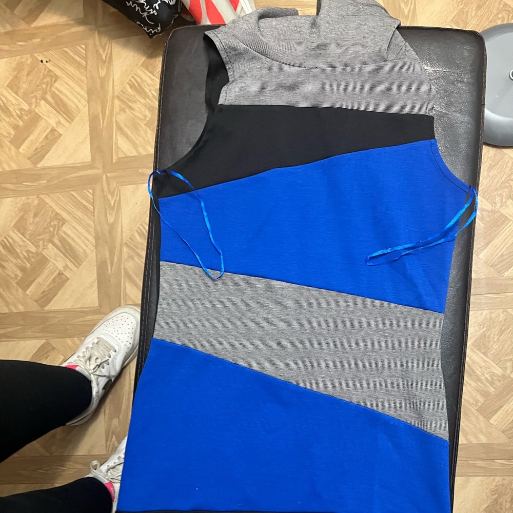 Fit2Go tank! Blue/Black/Grey mix Medium